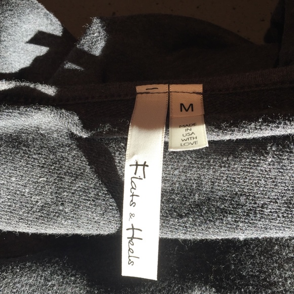 Flats & Heels pullover knit top with beaded neck - Picture 5 of 5